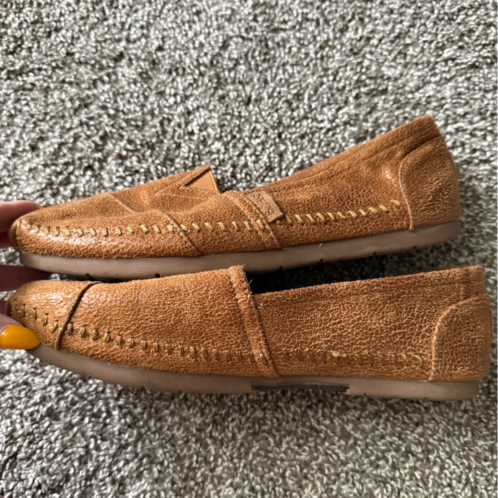 BOBS from Skechers Tan Slip-On Loafers - Picture 4 of 6